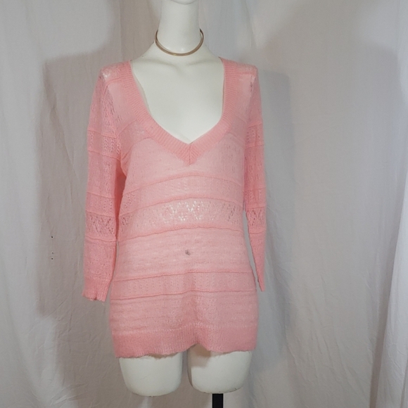 New York & Company Sweaters - New York & company V neck , 3/4 sleeve S zs